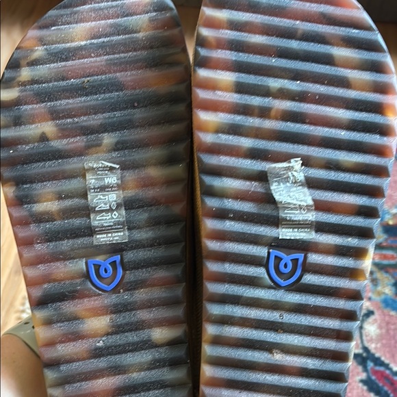 Rothy Casual Clog Butternut *6 fit like 7.5* - Picture 4 of 7